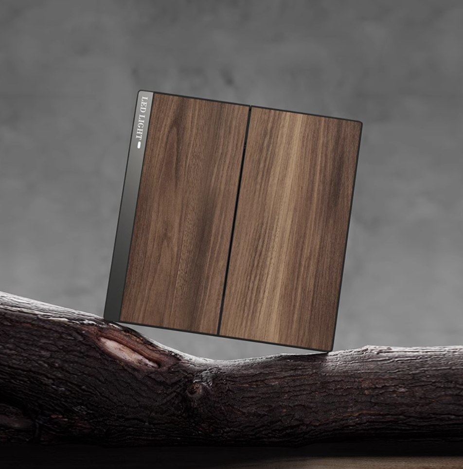 ჩამრთველი, ხის ფაქტურით